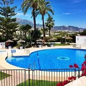 Shangri-la Punta Lara Apartamento Nerja